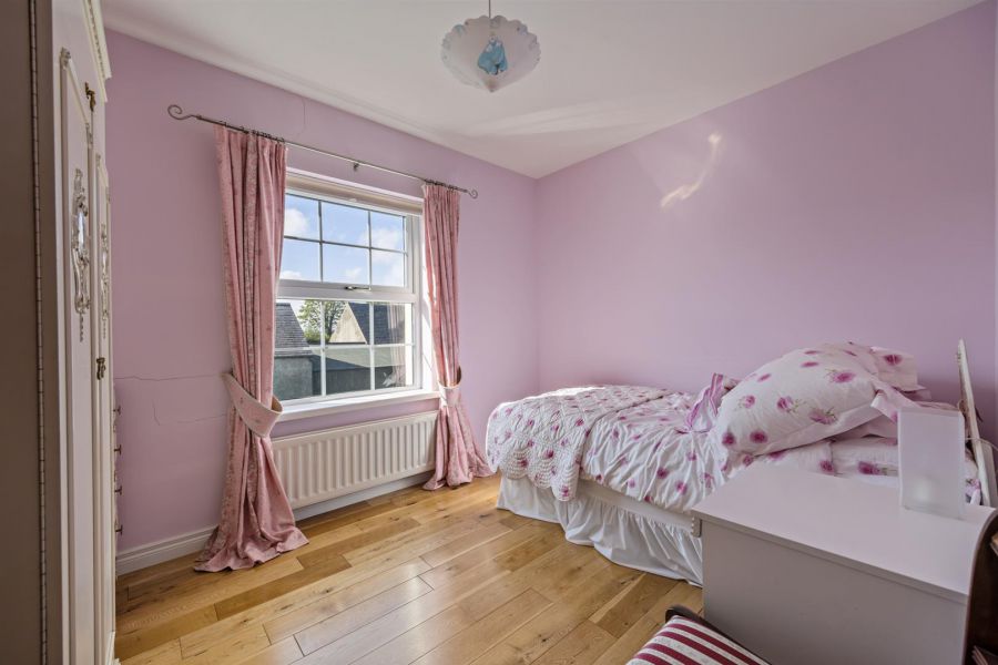 Tullyhubbert House, 80 Hillsborough Road, Tower Lane