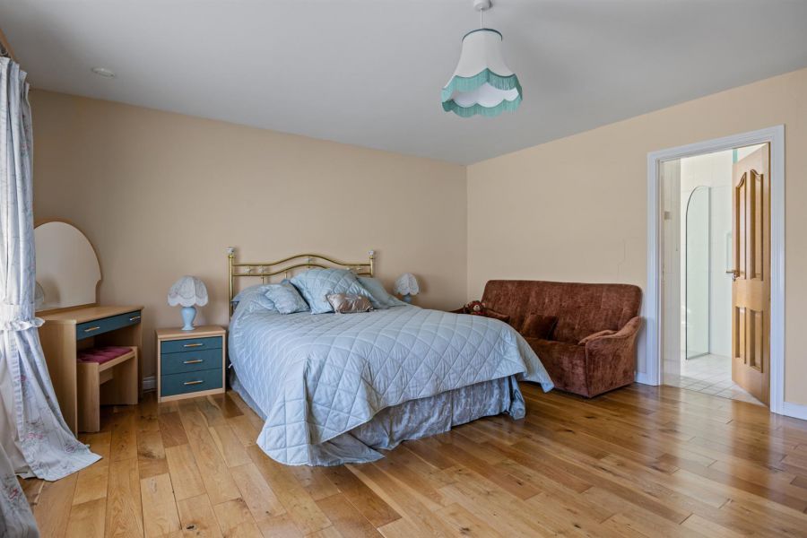 Tullyhubbert House, 80 Hillsborough Road, Tower Lane