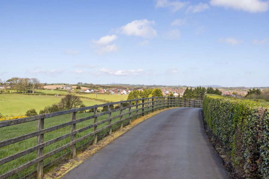 Tullyhubbert House, 80 Hillsborough Road, Tower Lane