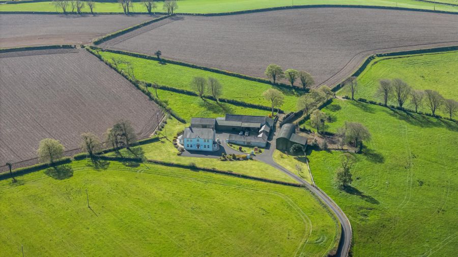 Tullyhubbert House, 80 Hillsborough Road, Tower Lane