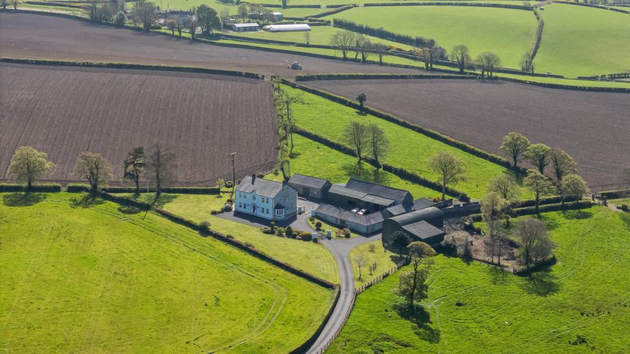 Tullyhubbert House, 80 Hillsborough Road, Tower Lane