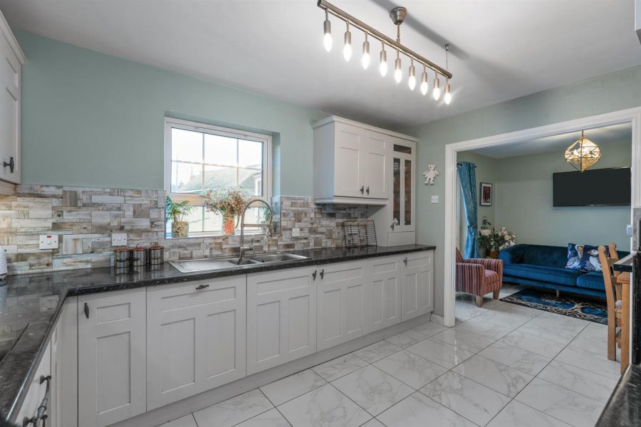 12 Whitecherry Lane