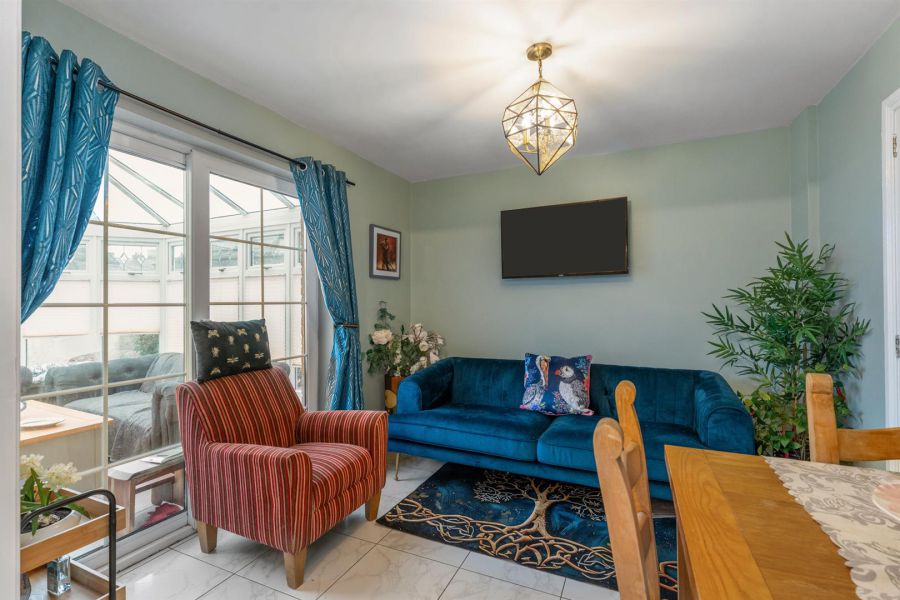 12 Whitecherry Lane