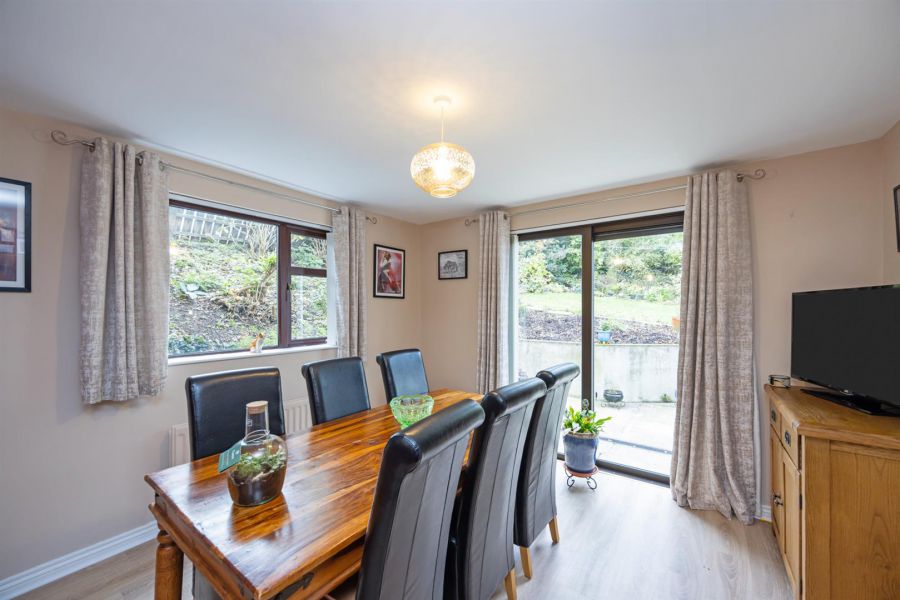 7 Hawthorn Hill