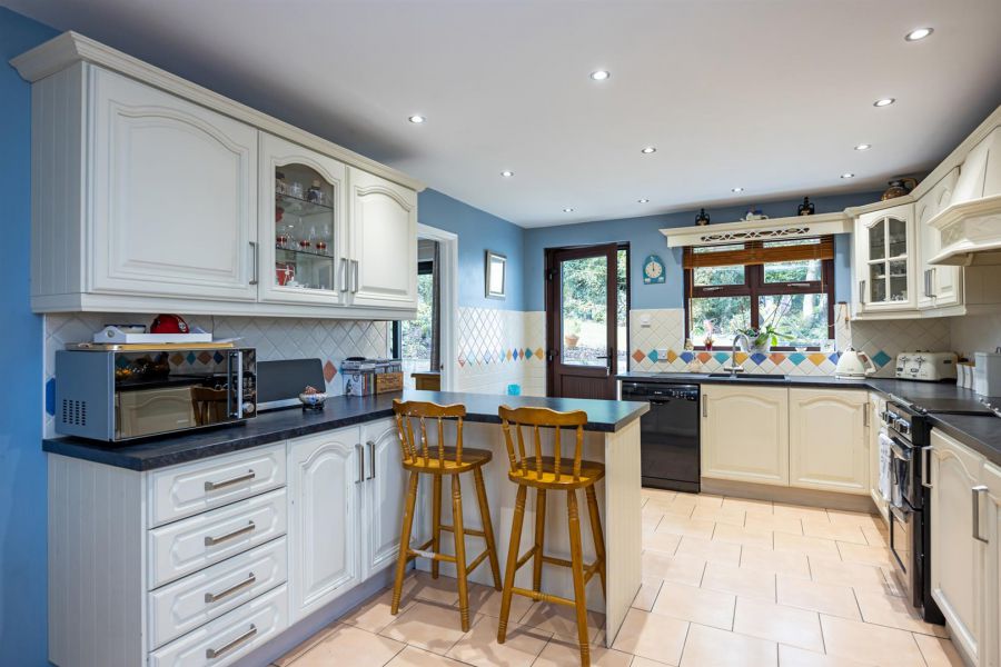 7 Hawthorn Hill