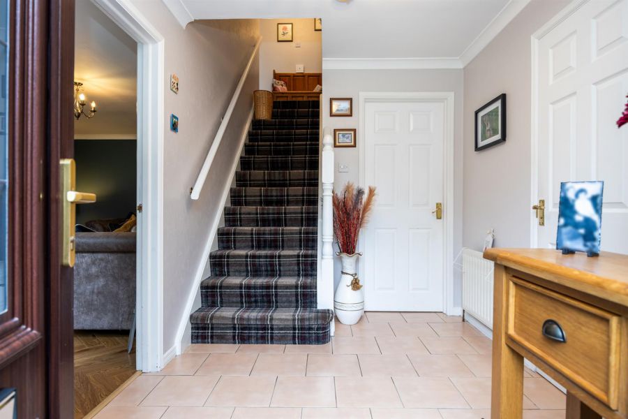 7 Hawthorn Hill