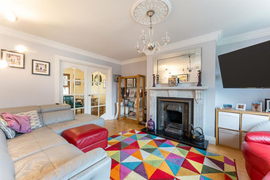 32 Primrose Hill 32 Primrose Hill