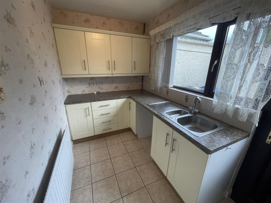 4 Hillside 4 Hillside