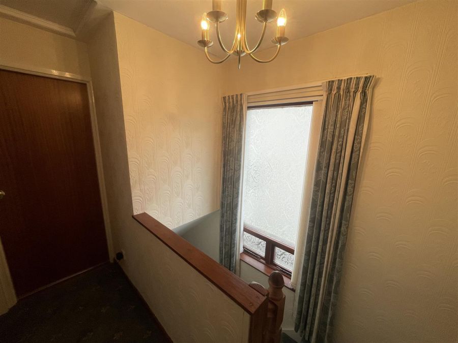 4 Hillside 4 Hillside