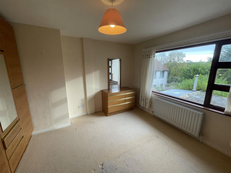 4 Hillside 4 Hillside