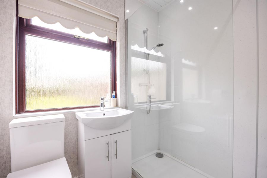 4 Hillside 4 Hillside