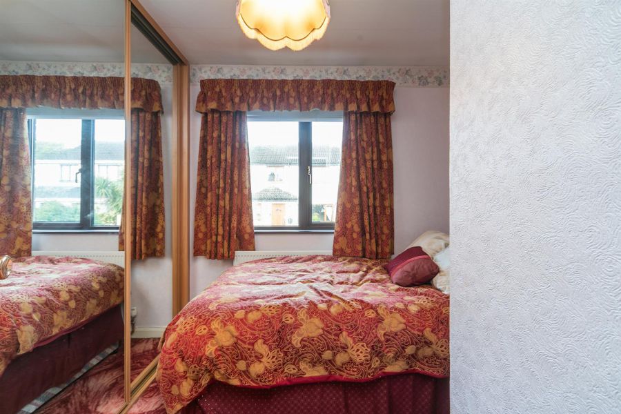 16 Church Hill Gardens