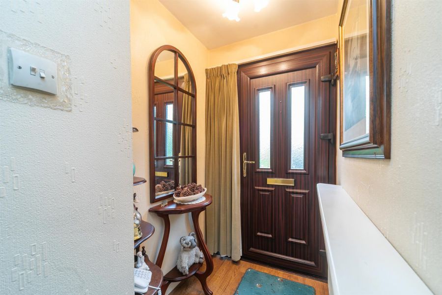 16 Church Hill Gardens