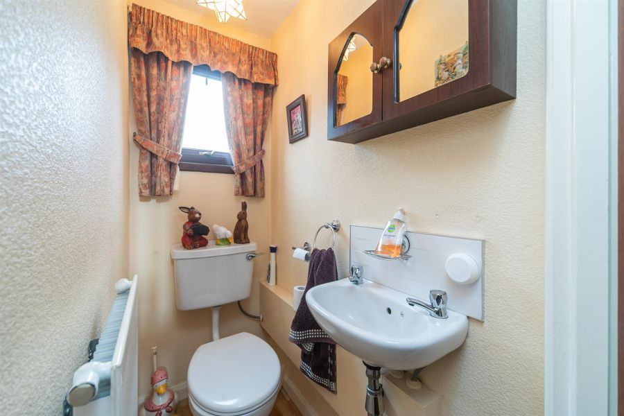 16 Church Hill Gardens