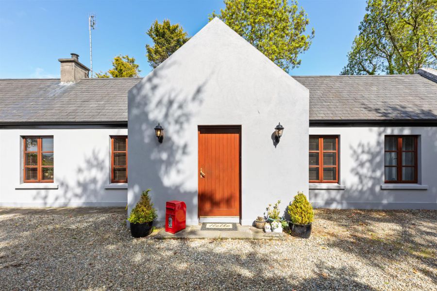 Garden Cottage 65 Spa Road