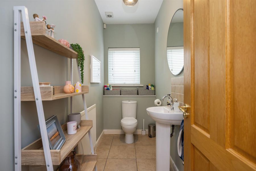 40 Lady Wallace Gardens