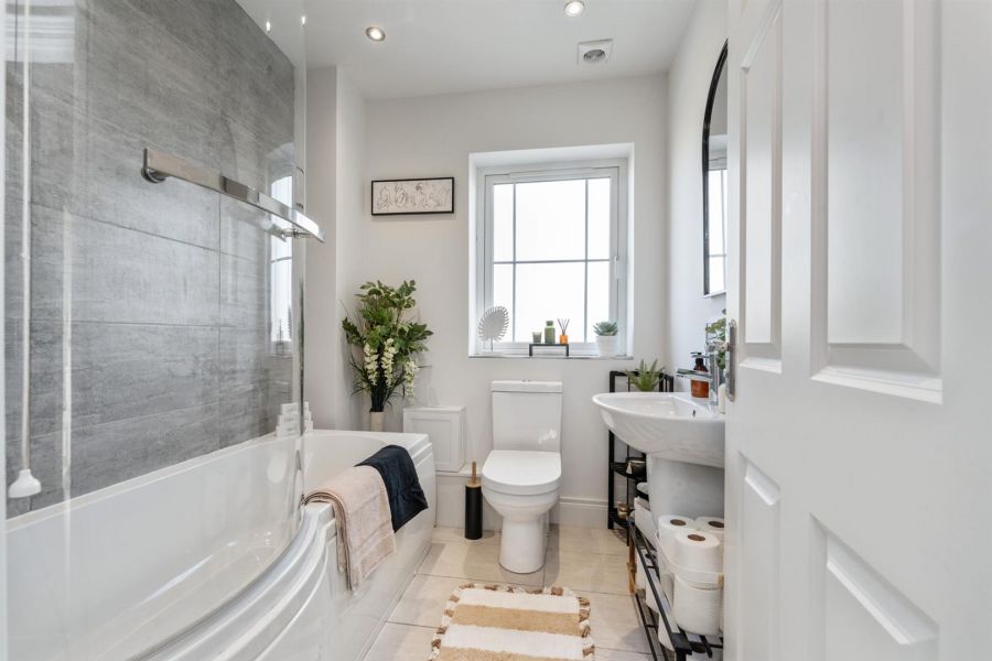 65 Magherahinch Road