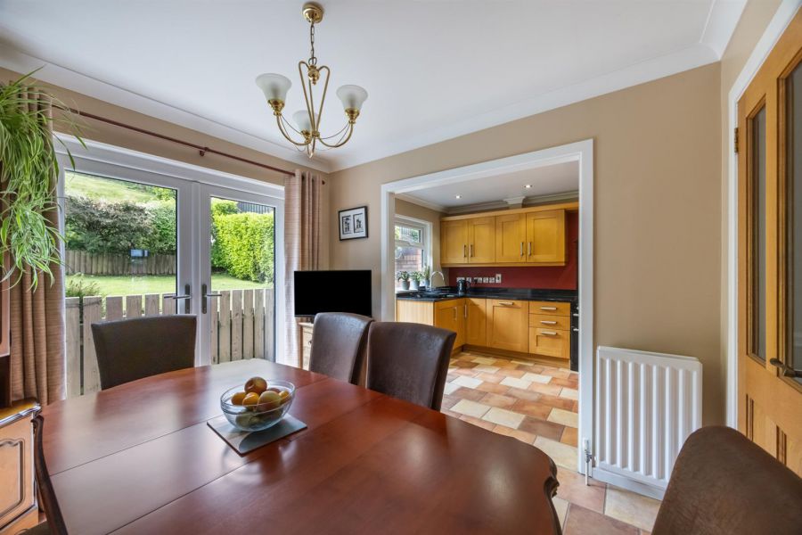 18 Forge Hill Court