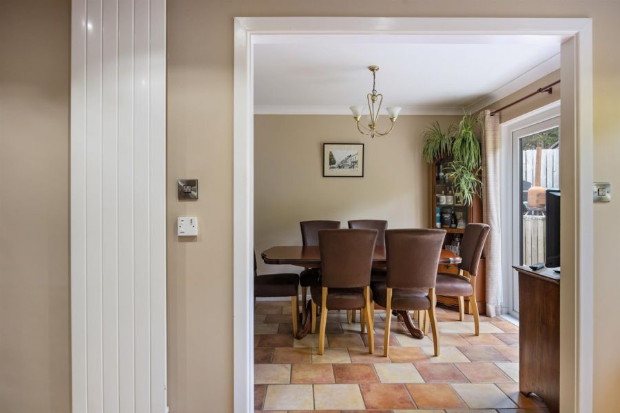 18 Forge Hill Court