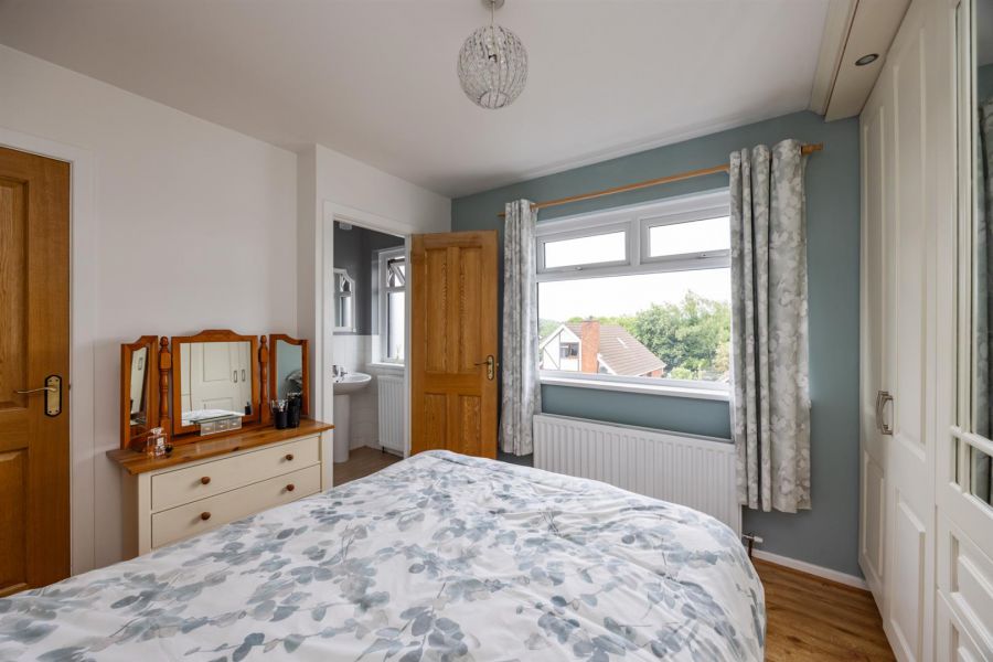 18 Forge Hill Court
