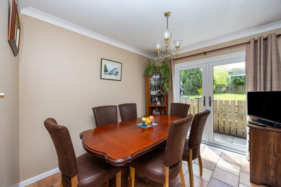 18 Forge Hill Court
