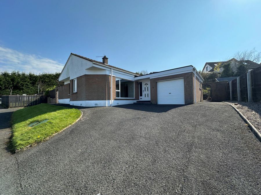 32 Hampton Rise