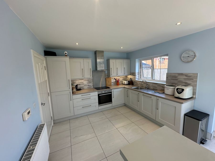 7 Otter Lodge