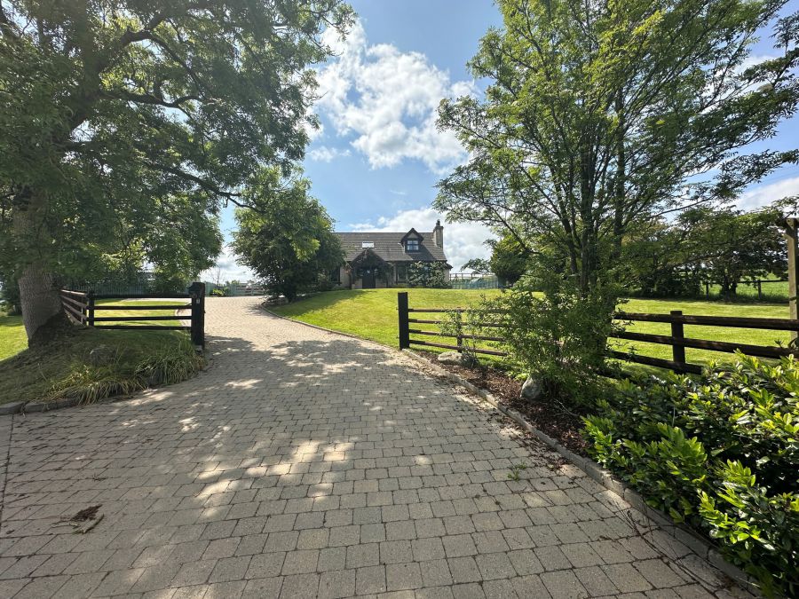 63 Katesbridge Road