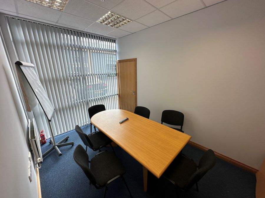 12 Crescent Business Park