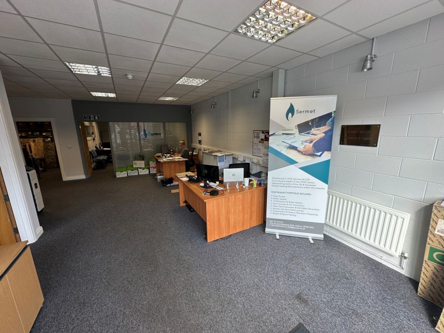 12 Crescent Business Park