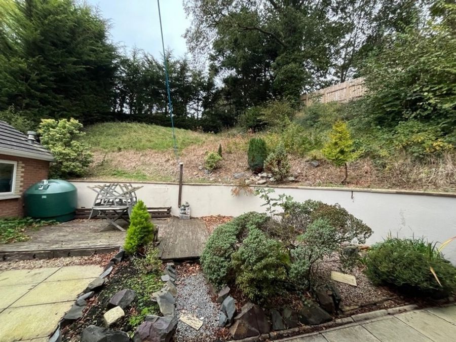7 Bracken Valley