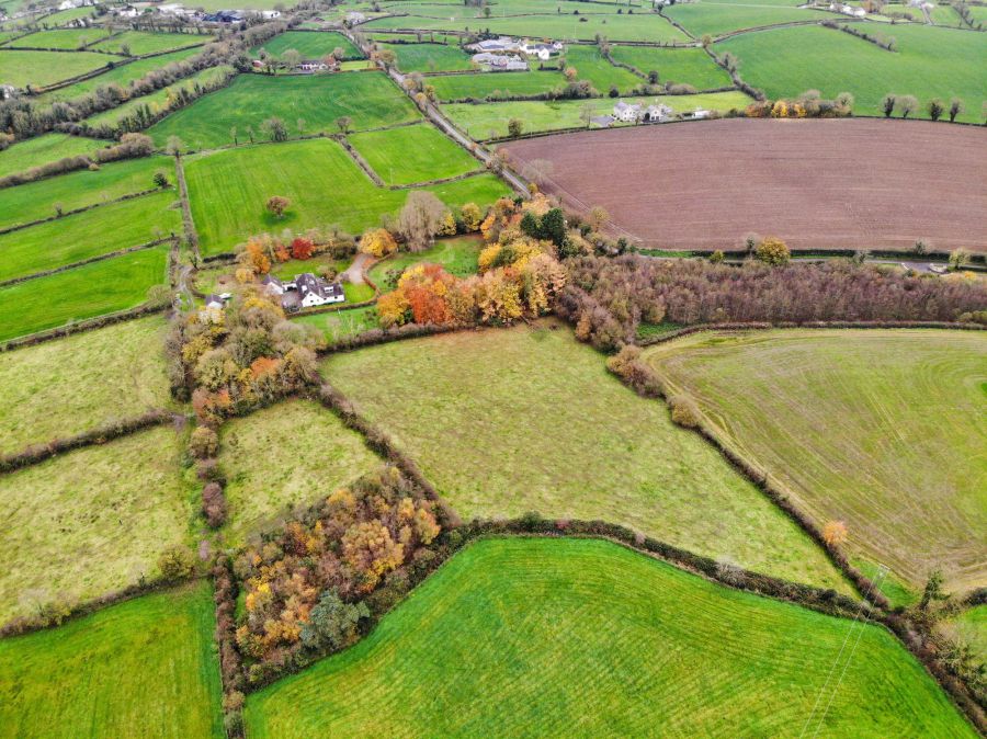 Land 50m N 12 Mazeview Road