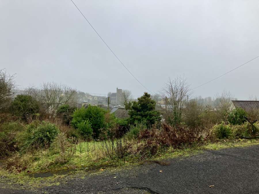 10 Bank Brae