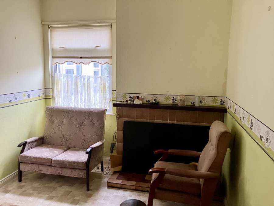 10 Bank Brae