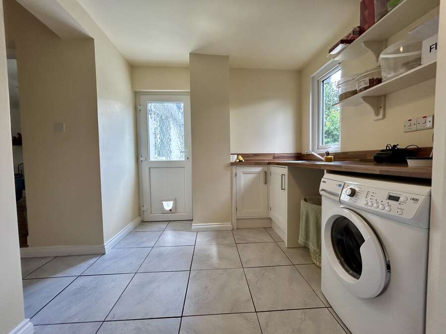 19 Ballagh Road