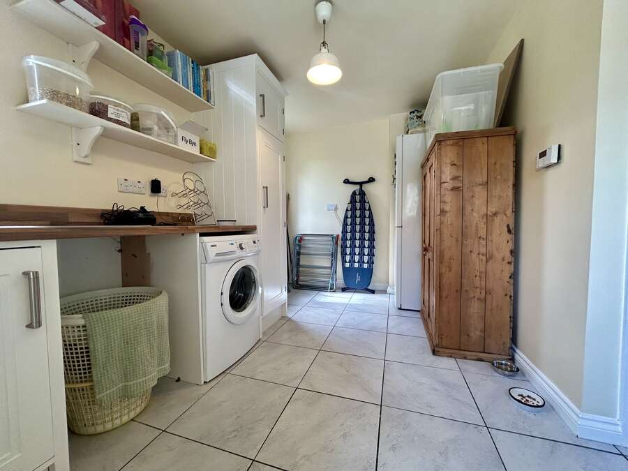 19 Ballagh Road