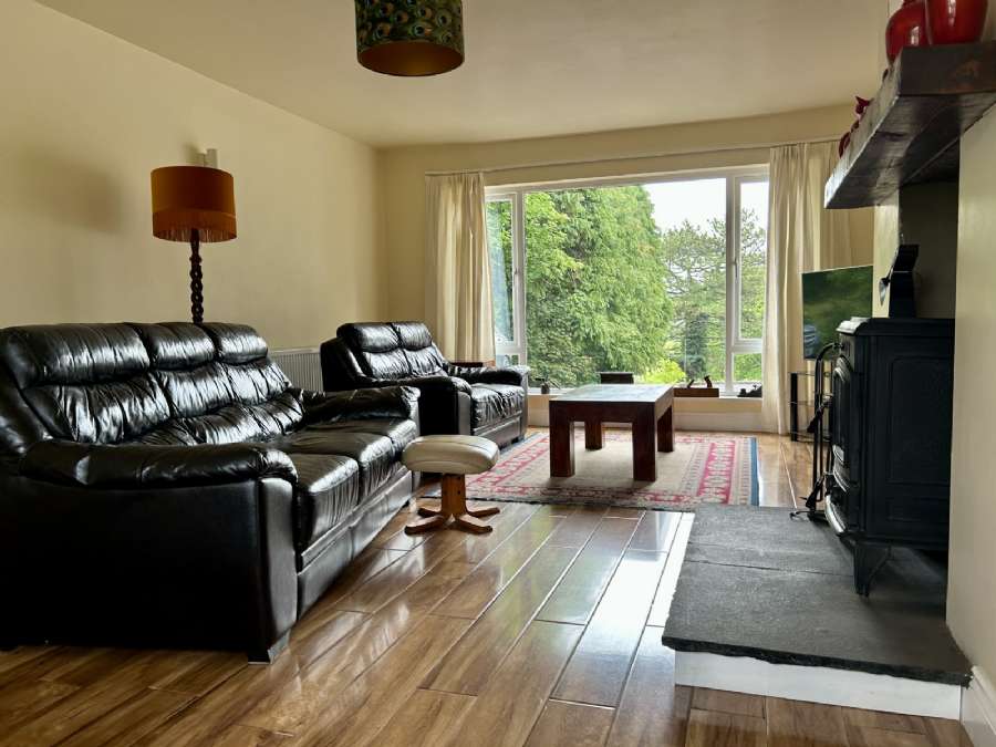 19 Ballagh Road