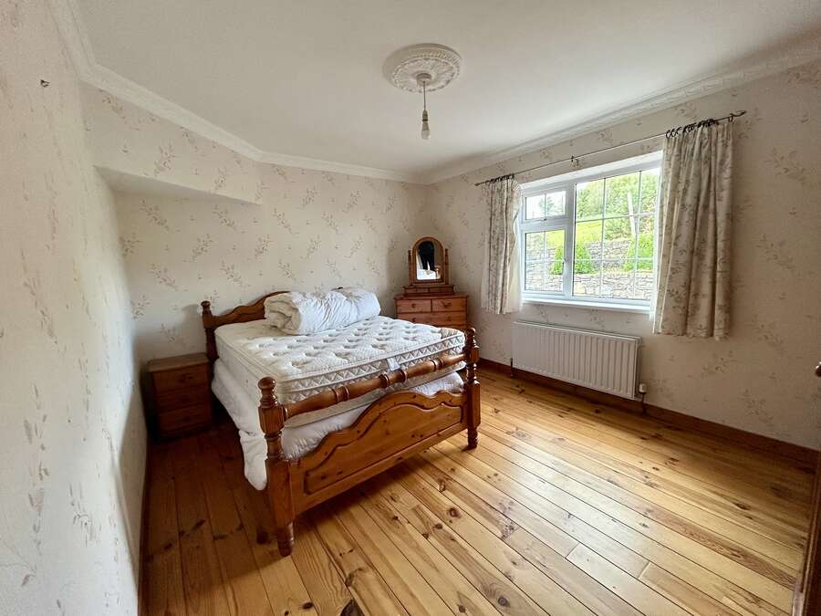 9 Moughley Road 9 Moughley Road