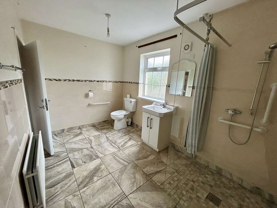 9 Moughley Road 9 Moughley Road