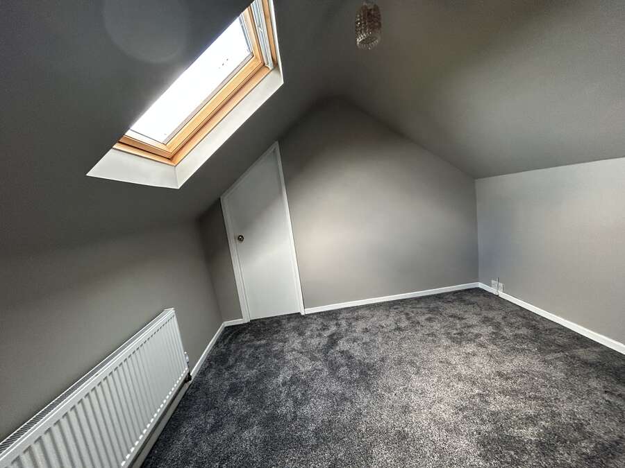 9 Moughley Road