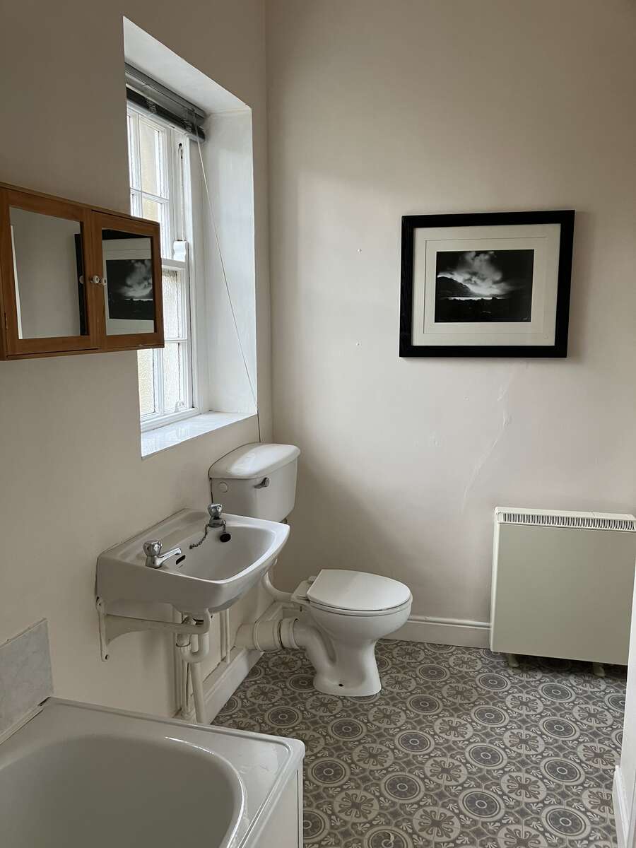 Apt A, 30 Main Street