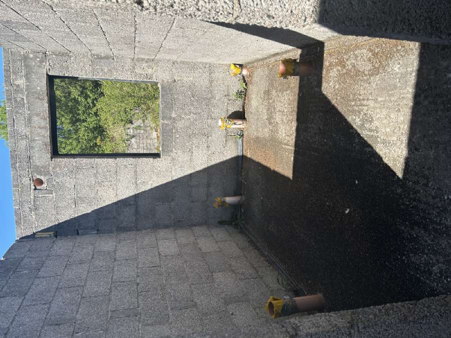 180 Knocks Road