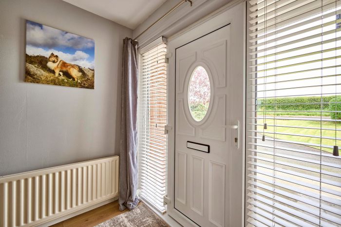 30 Ballycrochan Road