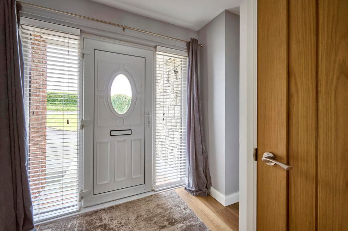 30 Ballycrochan Road