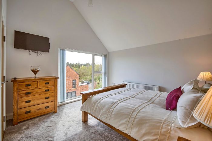 6 Milecross Manor 6 Milecross Manor