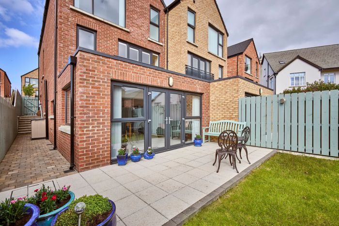 6 Milecross Manor 6 Milecross Manor