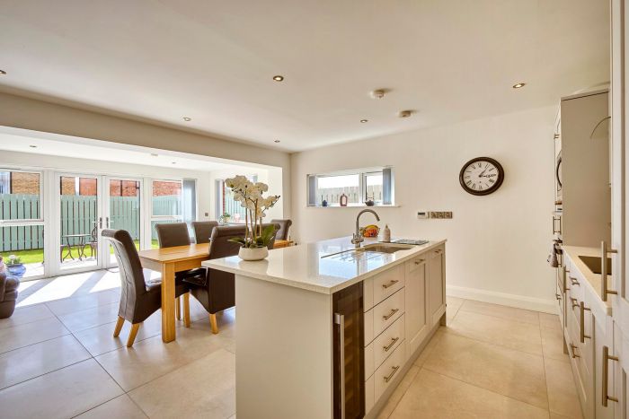 6 Milecross Manor 6 Milecross Manor