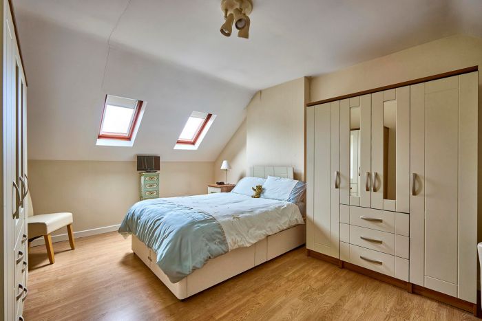 5 Irvine Park