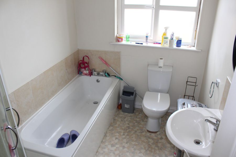 90 Kernan Hill Manor