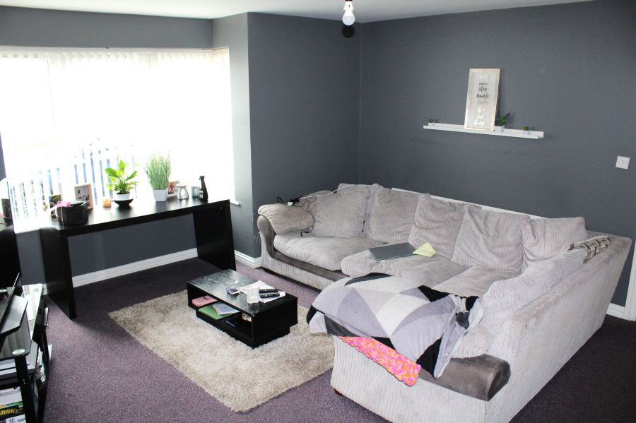 90 Kernan Hill Manor